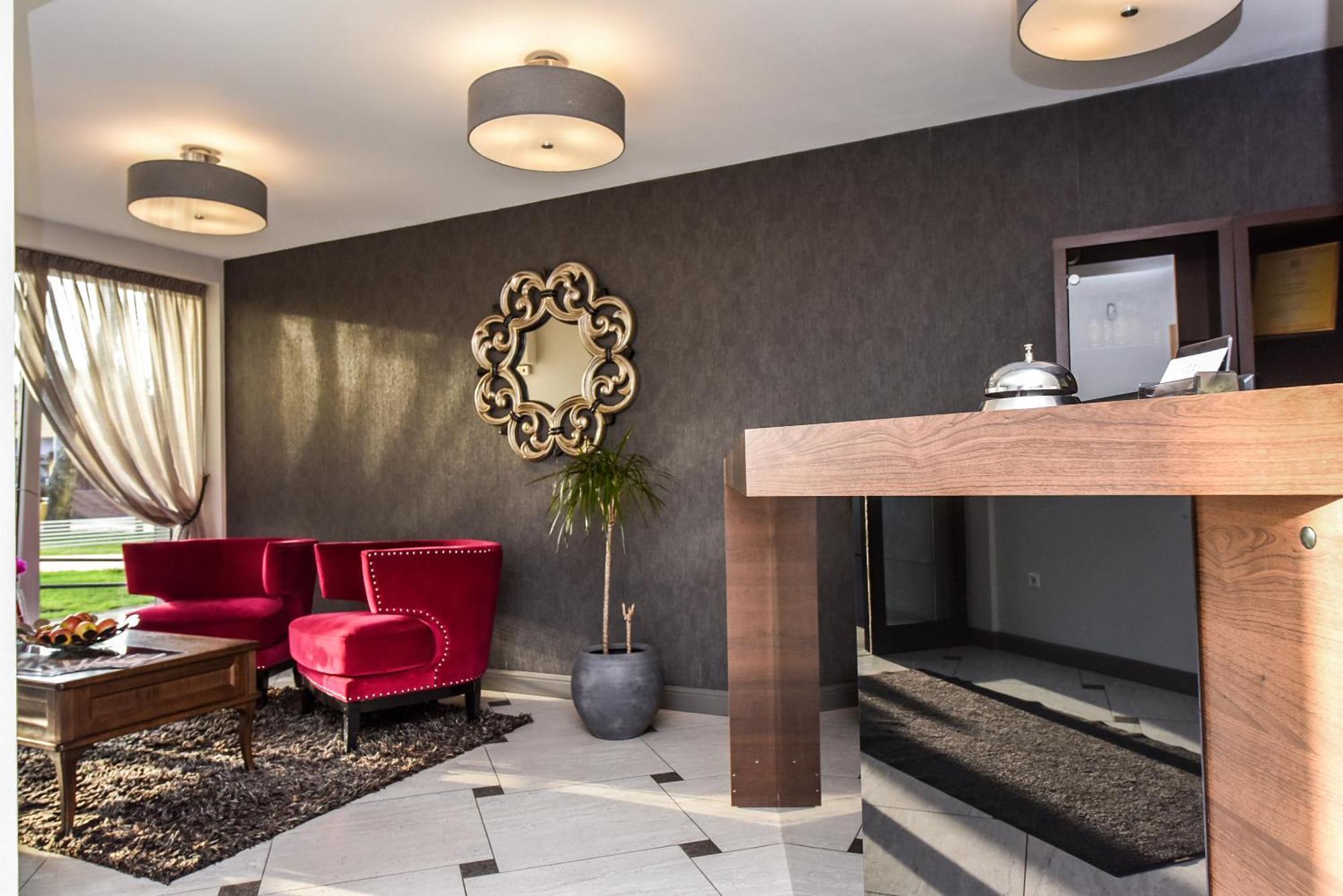 Muza Hotel 3*