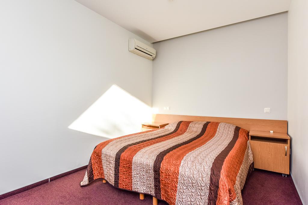 Muza Hotel 3*